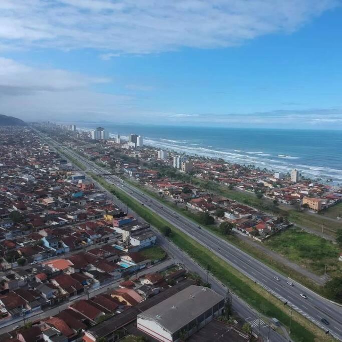 فيلا Pe Na Areia 3 Mercados Na Rua Centro De Mongaguá المظهر الخارجي الصورة